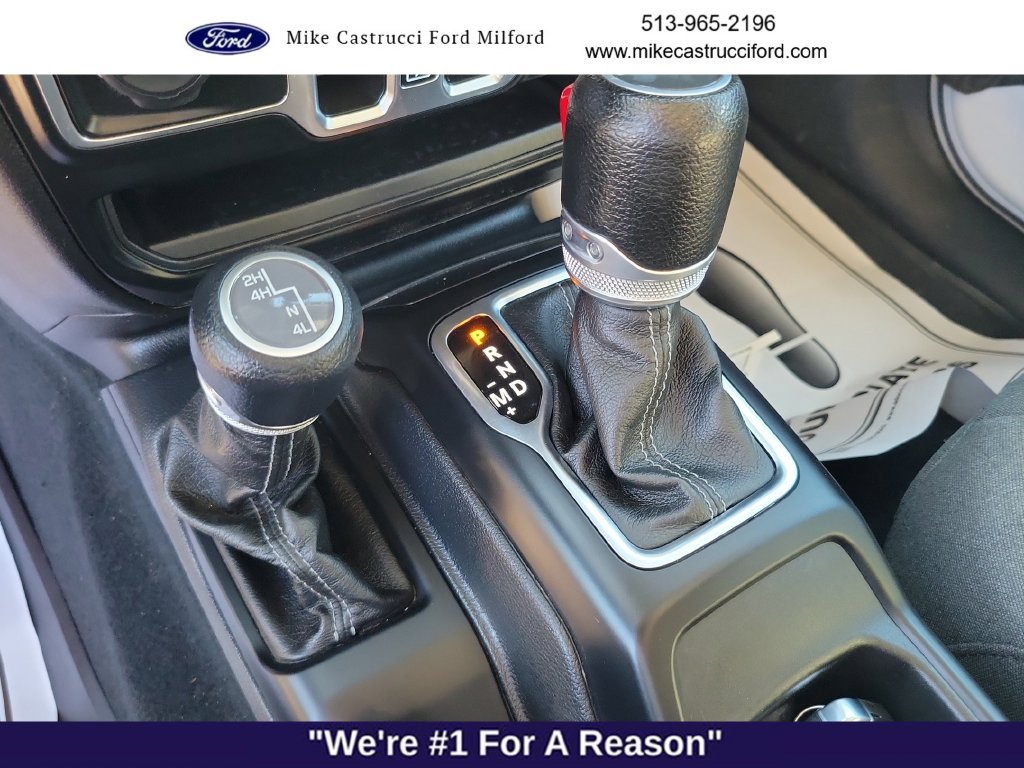 Used 2024 Jeep Wrangler Unlimited Sport AWD/4WD image 17