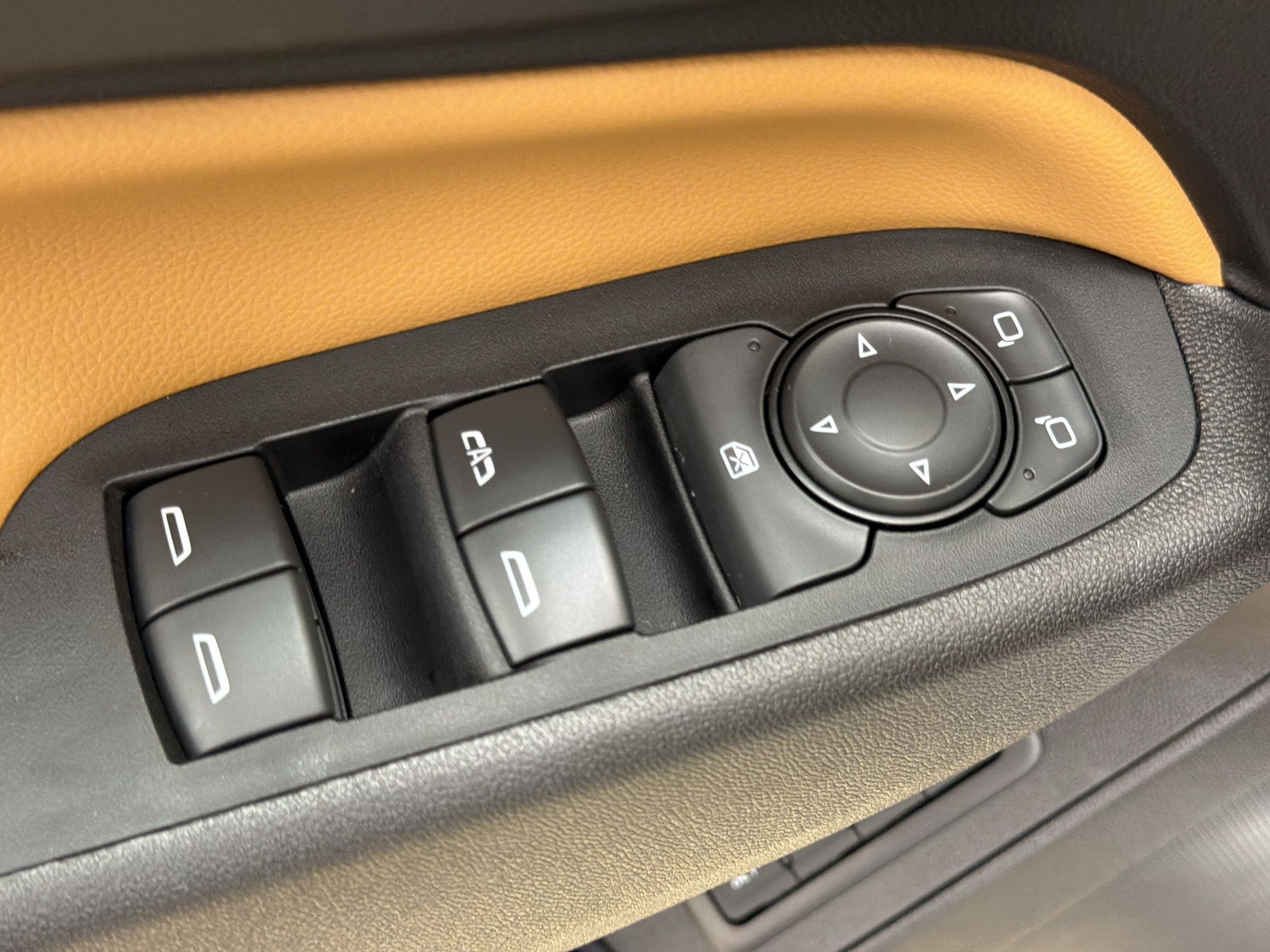 Used 2019 Chevrolet Equinox Premier FWD image 21