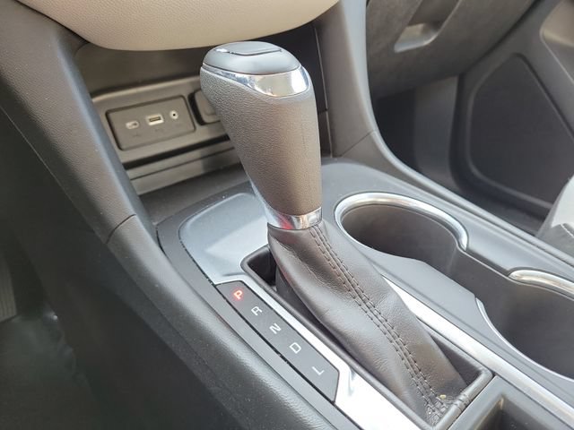 Used 2019 Chevrolet Equinox LS FWD image 32