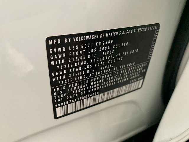 Used 2024 Volkswagen Tiguan S AWD/4WD image 28