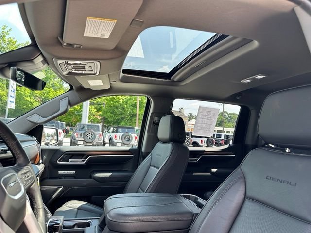 Used 2025 GMC Sierra 1500 Denali w/ Denali Reserve Package AWD/4WD image 40