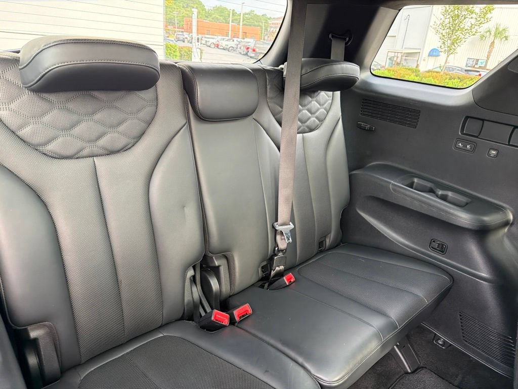 Used 2020 Hyundai Palisade Limited FWD image 19