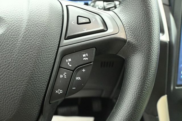 Certified 2024 Ford Edge SE w/ Black Appearance Package AWD/4WD image 14