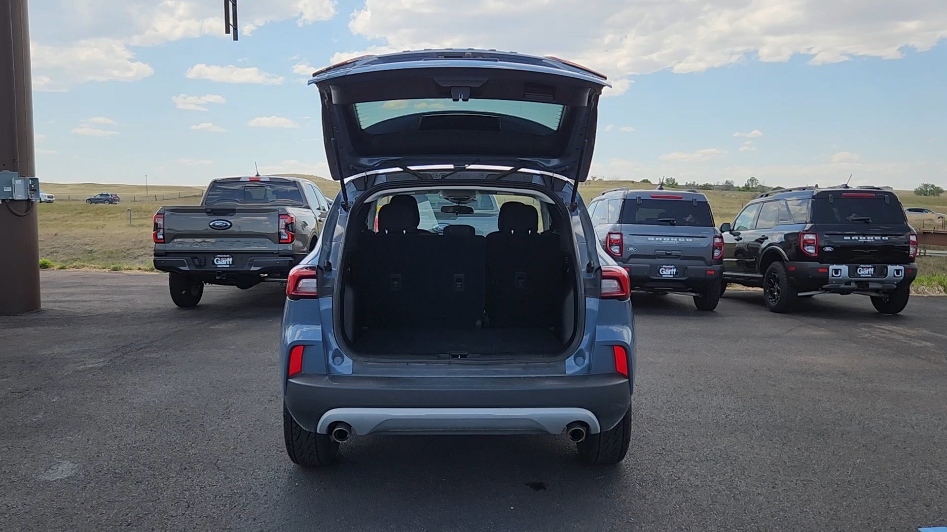Certified 2025 Ford Escape Active AWD/4WD image 18