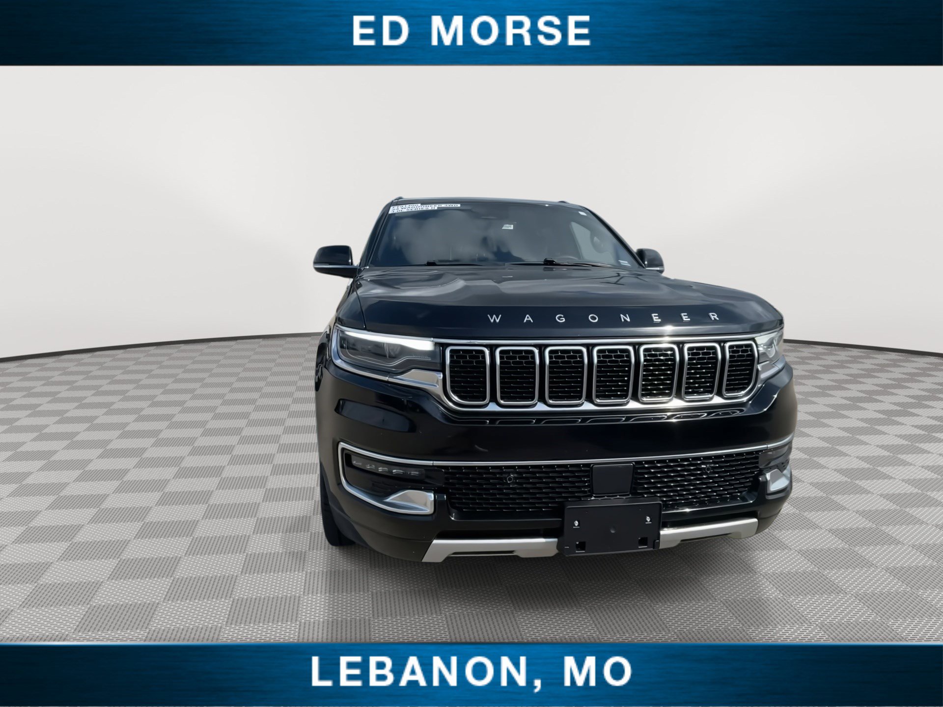 Used 2024 Jeep Wagoneer L Series II AWD/4WD image 2