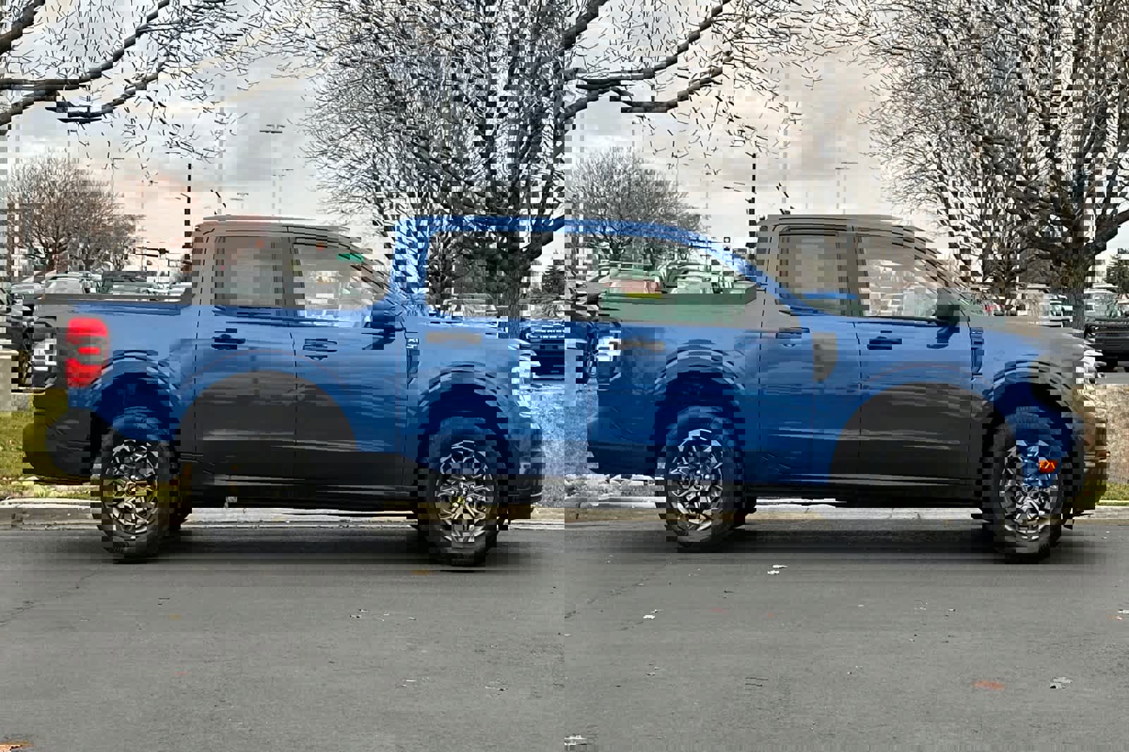 Certified 2024 Ford Maverick XLT image 6