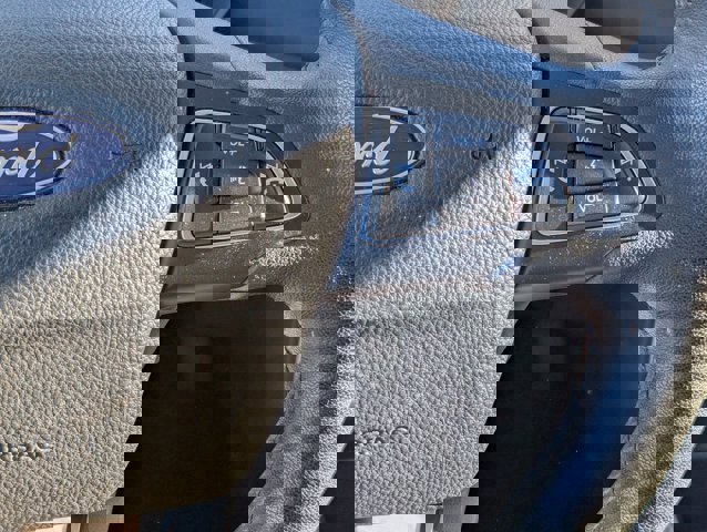 Certified 2019 Ford EcoSport SE w/ SE Convenience Package image 22