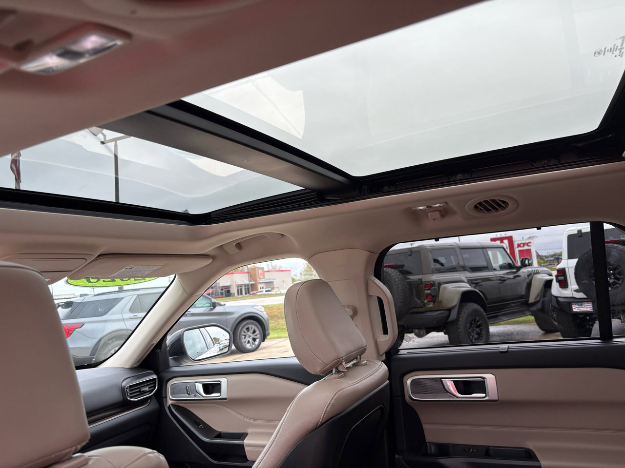 Certified 2020 Ford Explorer Limited image 34