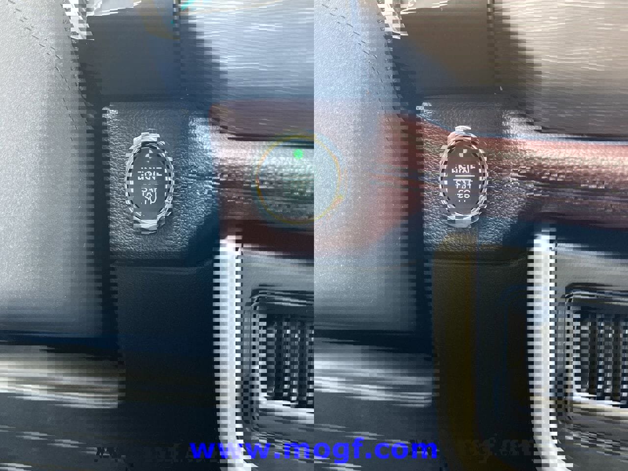 Certified 2024 Ford Expedition Limited image 13