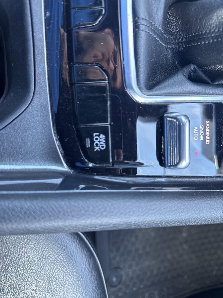 Used 2023 Jeep Compass Latitude w/ Convenience Group image 50