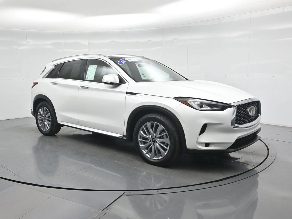 Used 2024 INFINITI QX50 Luxe image 9