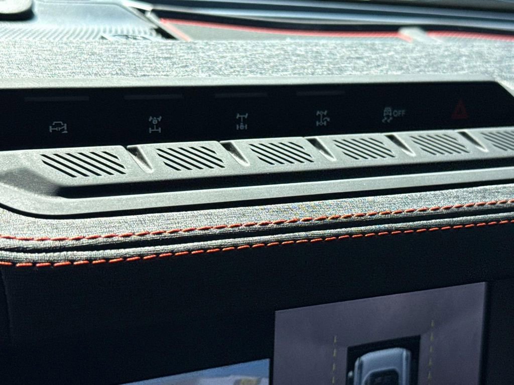 Certified 2025 Ford Bronco Raptor image 28