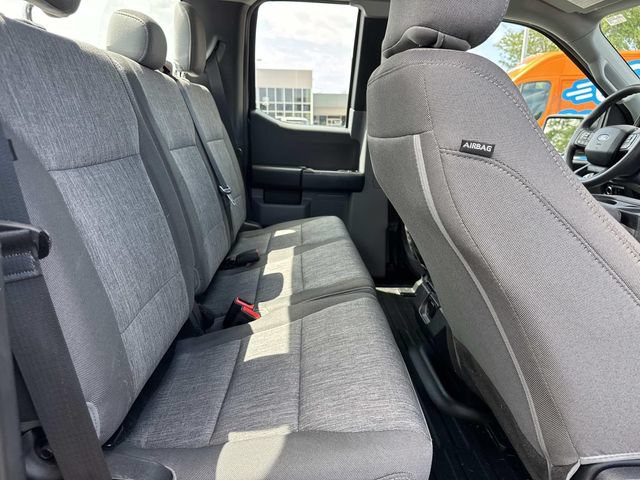 Certified 2024 Ford F150 XL w/ Tow/Haul Package RWD image 9