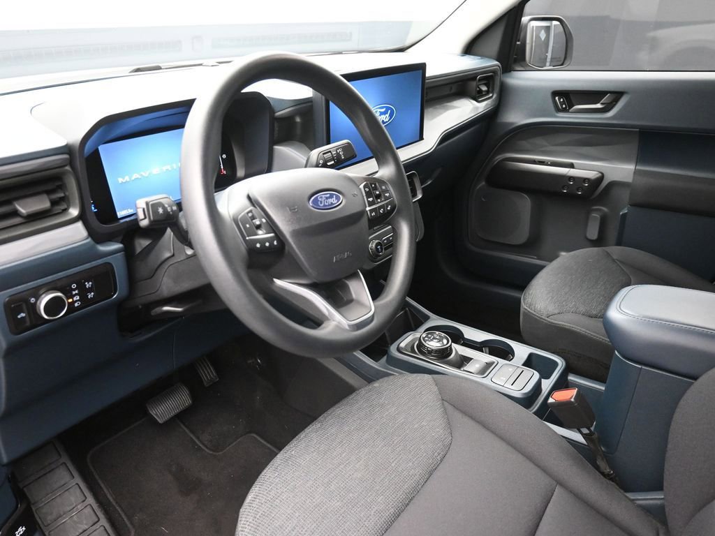 Certified 2025 Ford Maverick XL w/ Equipment Group 102A AWD/4WD image 18