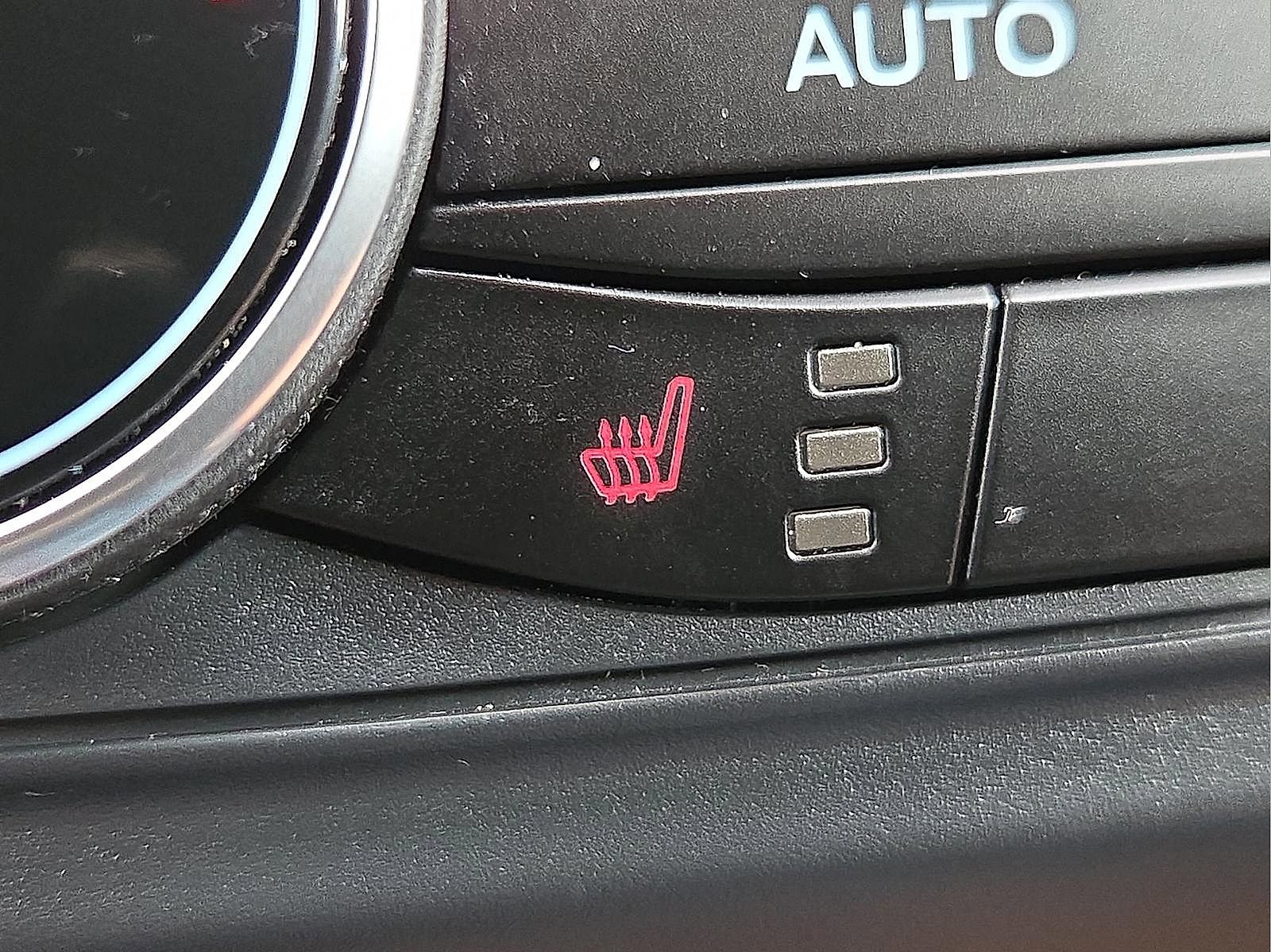 Certified 2024 Ford Maverick Lariat image 20