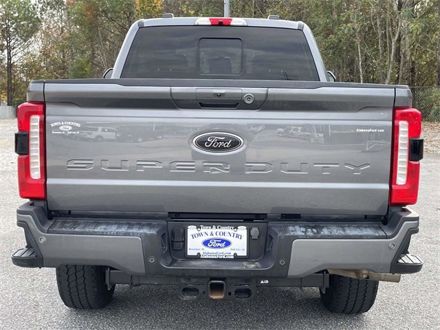 Certified 2024 Ford F250 Lariat w/ Lariat Ultimate Package image 4