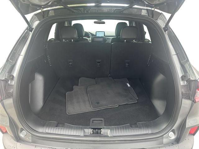 Certified 2025 Ford Escape ST-Line AWD/4WD image 19