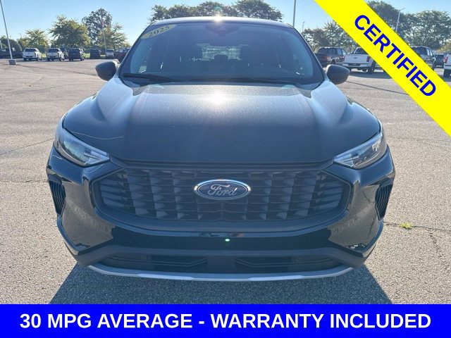 Certified 2025 Ford Escape Active FWD image 12