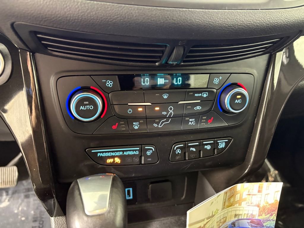 Certified 2017 Ford Escape Titanium w/ Equipment Group 301A image 19