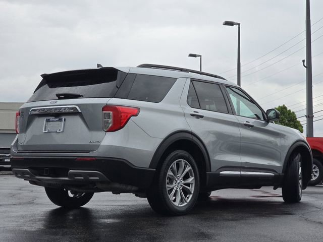 Certified 2023 Ford Explorer XLT w/ Equipment Group 202A AWD/4WD image 18