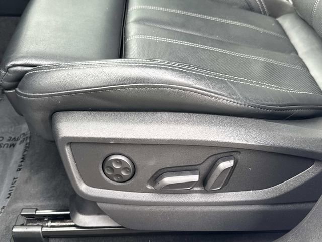 Used 2022 Audi SQ5 Prestige image 19