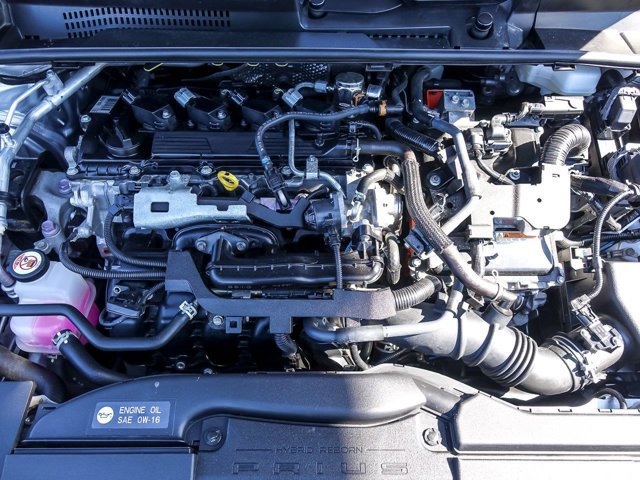 Used 2024 Toyota Prius LE FWD image 32