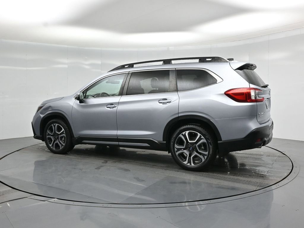 Used 2023 Subaru Ascent Limited w/ Technology Package image 16