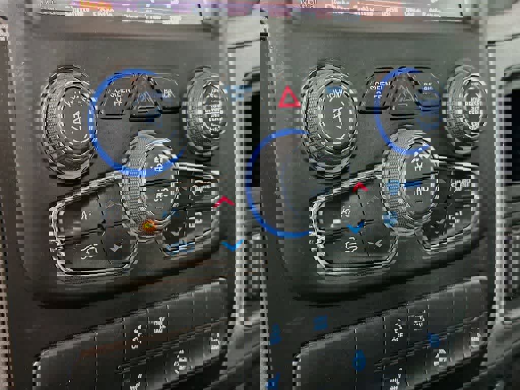 Used 2020 RAM 1500 Express w/ Wheel & Sound Group AWD/4WD image 20