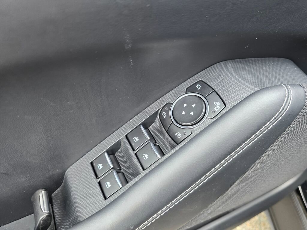 Certified 2025 Ford Mustang Mach-E Select w/ Comfort Package Lite AWD/4WD image 18