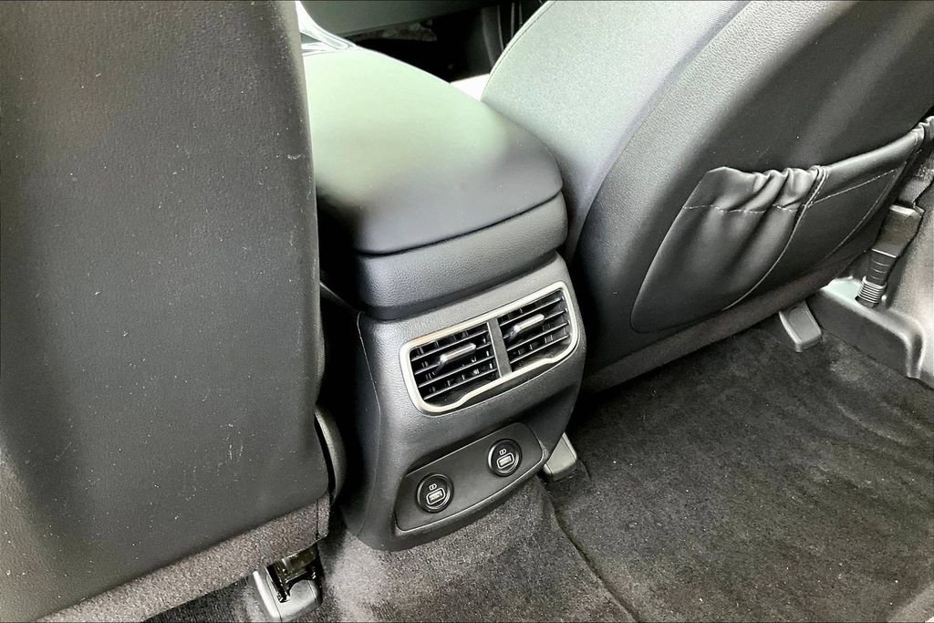 Used 2023 Hyundai Santa Fe SEL FWD image 12