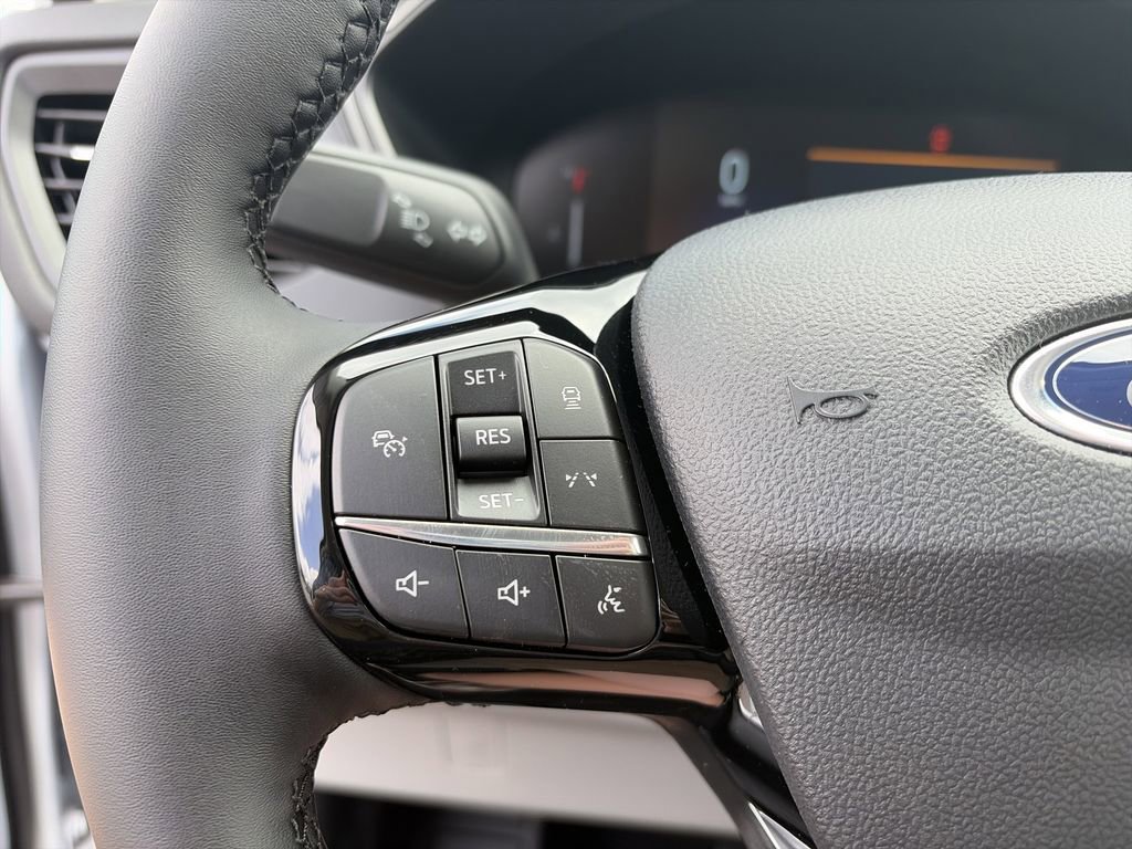 Certified 2025 Ford Escape Active w/ Tech Pack #1 FWD image 20