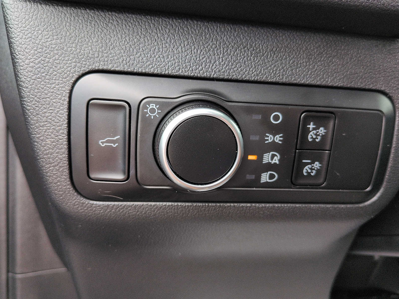 Certified 2024 Ford Escape Active AWD/4WD image 15