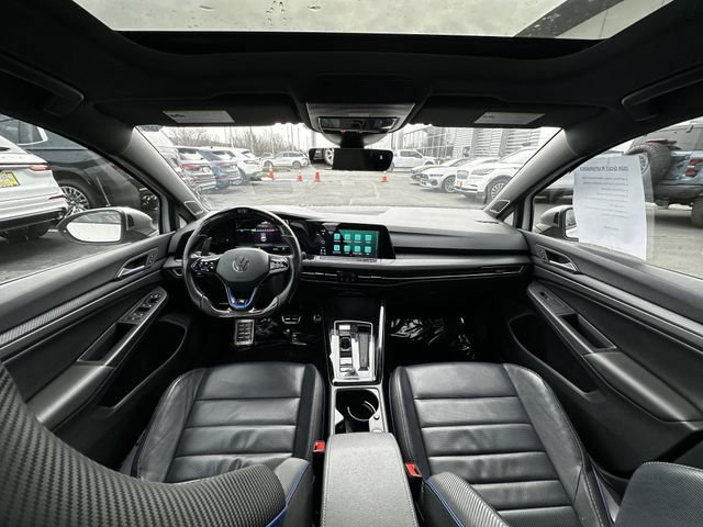Used 2024 Volkswagen Golf R image 17