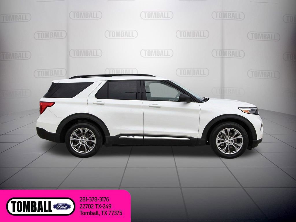 Certified 2022 Ford Explorer XLT w/ Equipment Group 202A image 6
