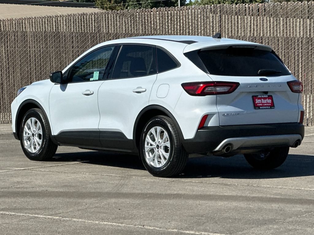 Certified 2025 Ford Escape Active FWD image 5