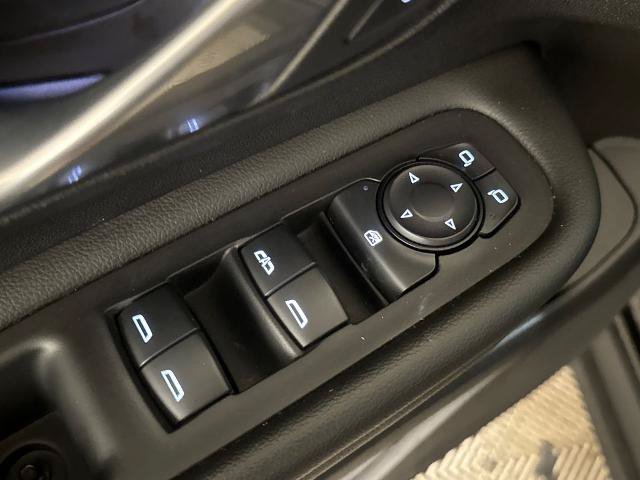 Used 2024 GMC Terrain SLE FWD image 16