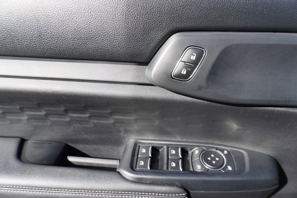 Certified 2025 Ford Ranger XLT w/ Equipment Group 301A High image 9