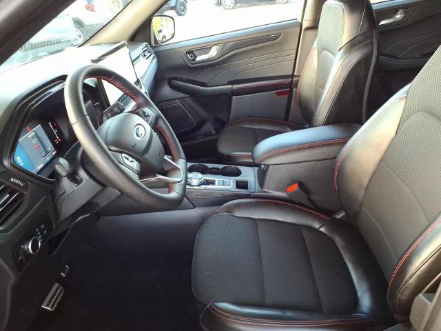 Certified 2024 Ford Escape ST-Line w/ Tech Pack #1 AWD/4WD image 10