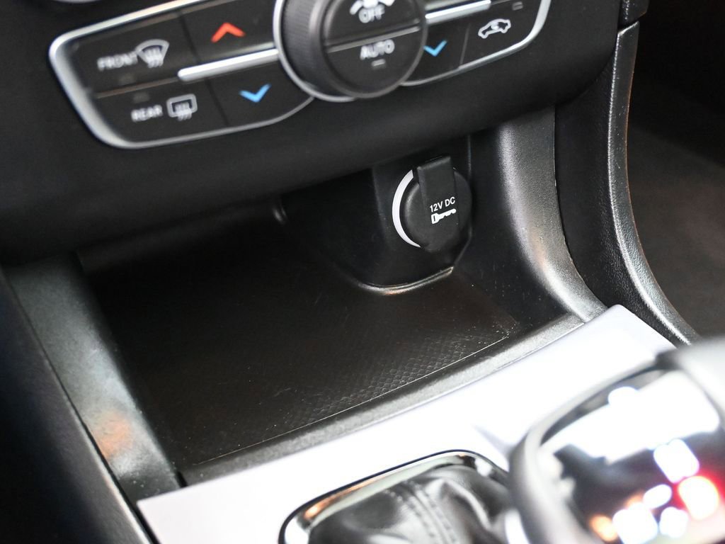 Used 2023 Dodge Charger GT w/ Plus Group image 18