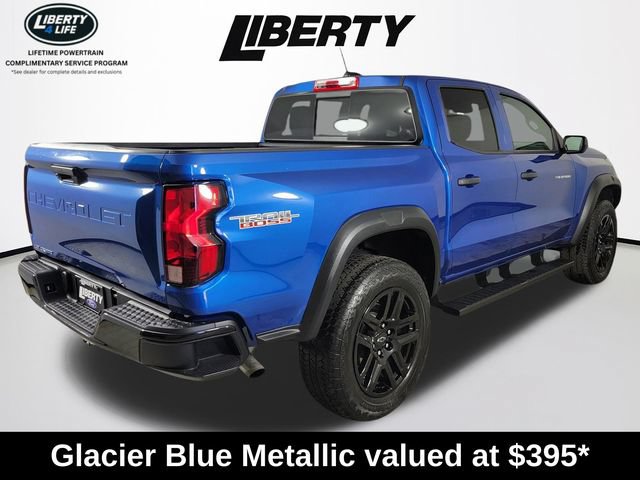 Used 2024 Chevrolet Colorado Trail Boss AWD/4WD image 3