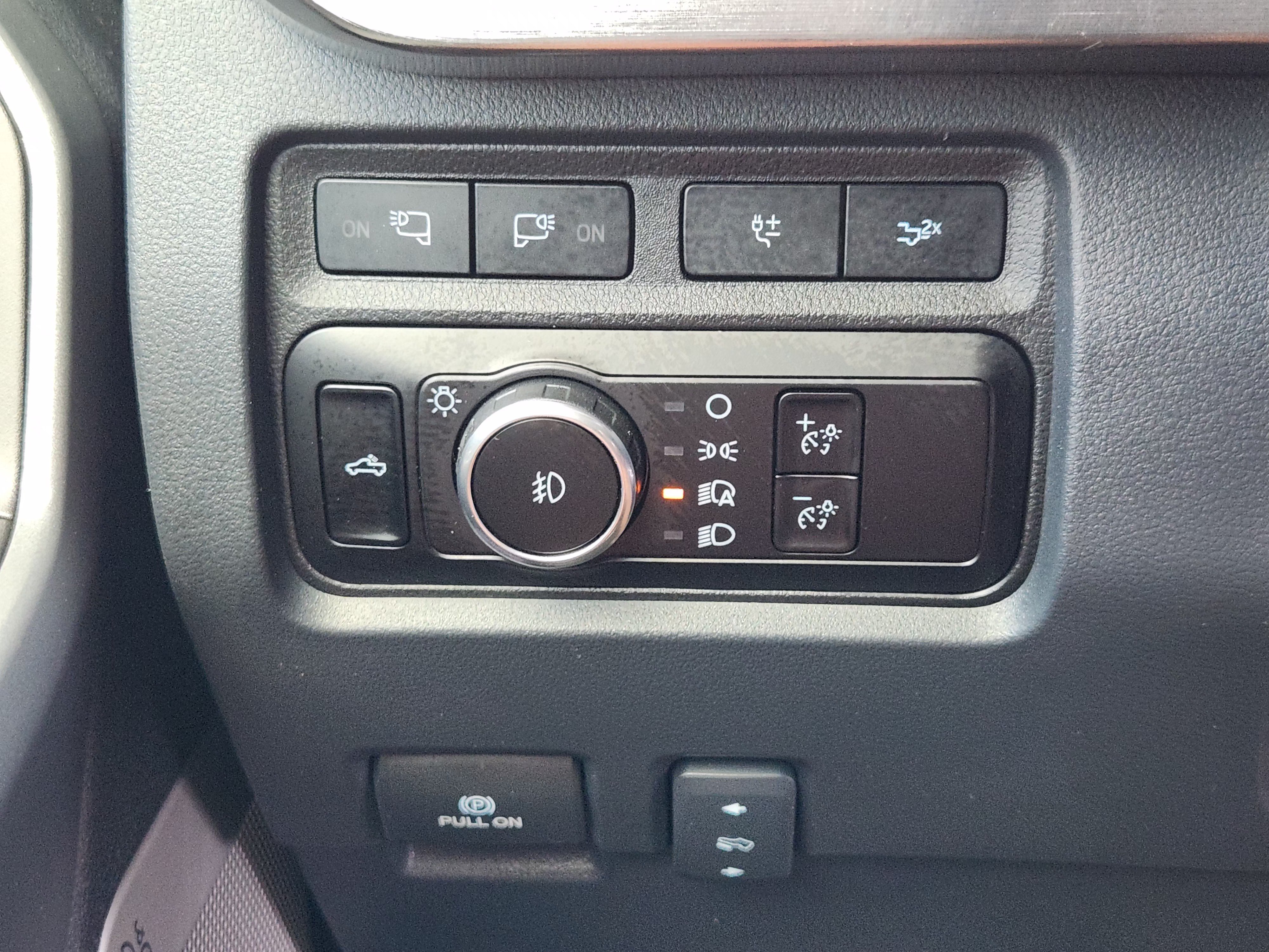 Certified 2023 Ford F250 Lariat w/ Lariat Ultimate Package AWD/4WD image 21