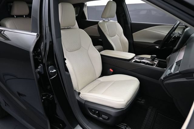 Used 2023 Lexus RX 350 Premium Plus w/ Cold Area Package AWD/4WD image 29
