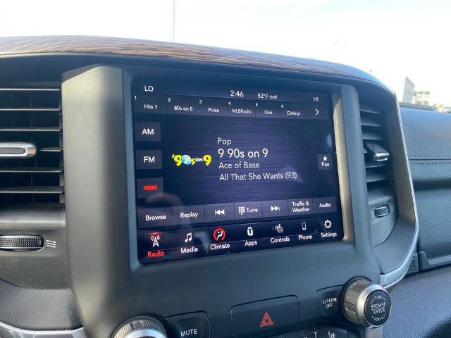 Used 2020 RAM 1500 Laramie AWD/4WD image 19