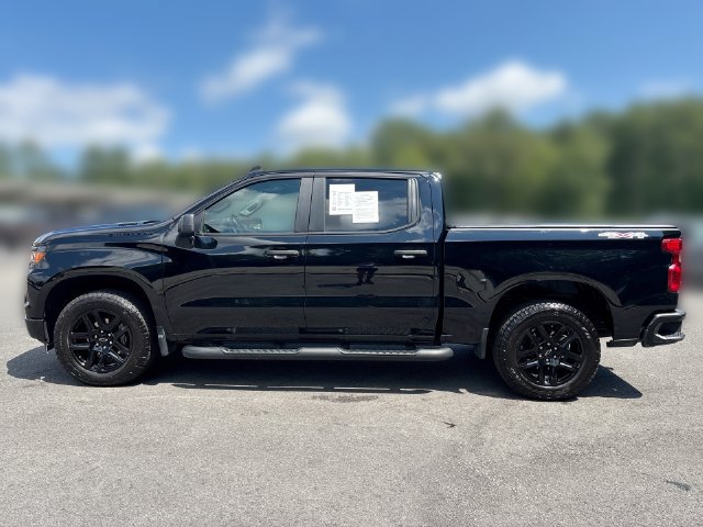 Used 2026 Chevrolet Silverado 1500 Custom w/ Turbomax Blackout Package AWD/4WD image 5