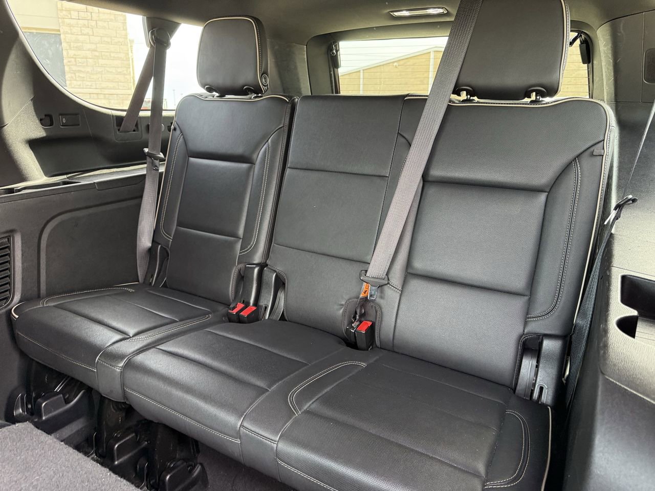 Used 2022 GMC Yukon XL SLT image 28