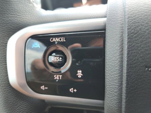 Used 2025 Nissan Armada SL w/ Captain's Chari Seat Package RWD image 34