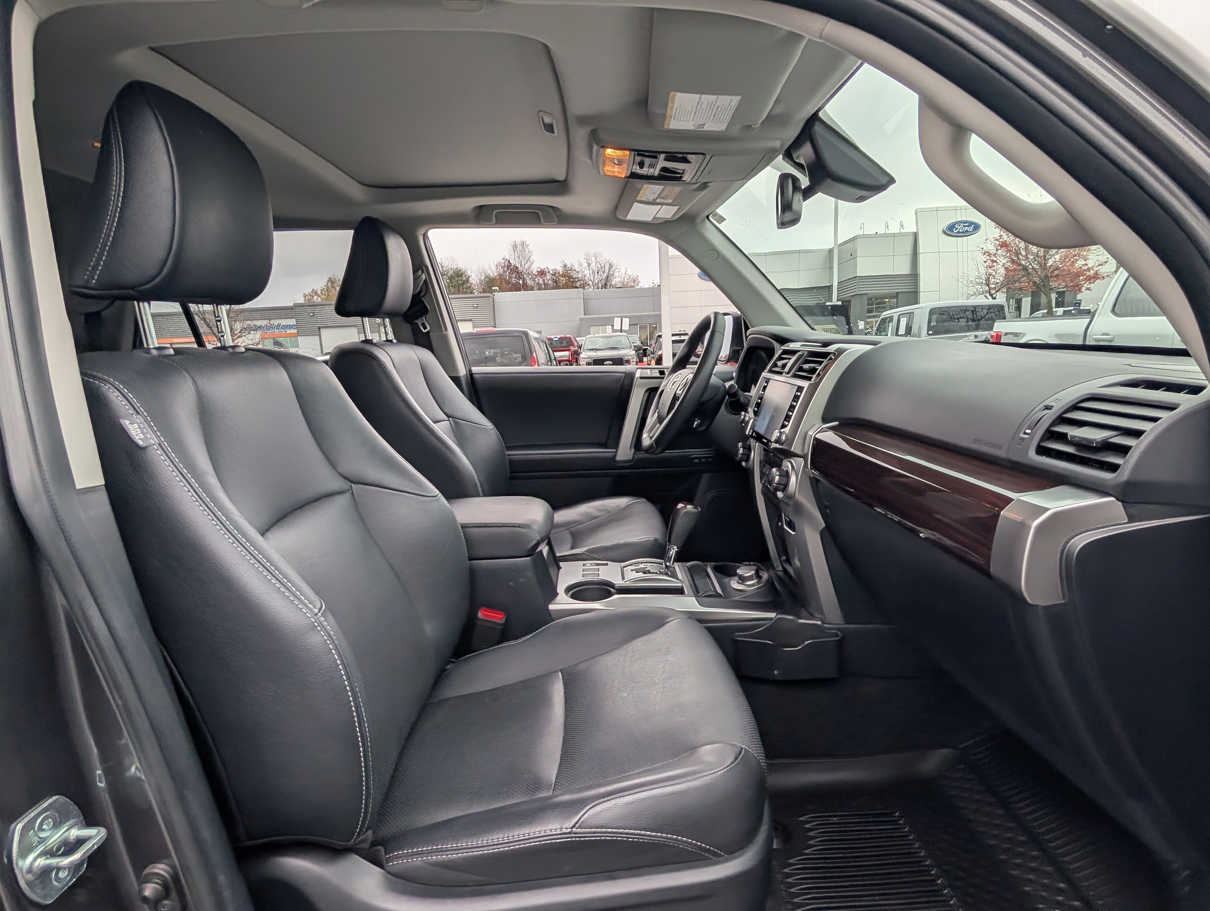 Used 2022 Toyota 4Runner Limited image 10