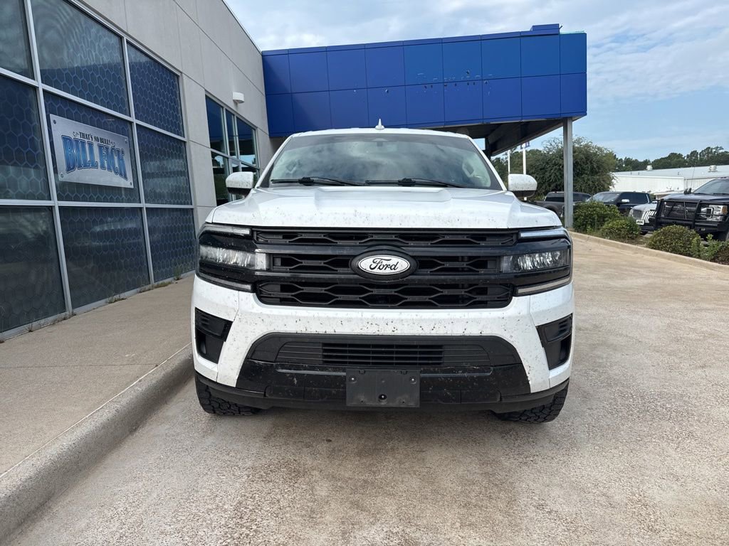 Certified 2023 Ford Expedition Max XLT RWD image 3