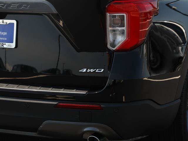 Certified 2024 Ford Explorer XLT w/ Equipment Group 202A AWD/4WD image 8