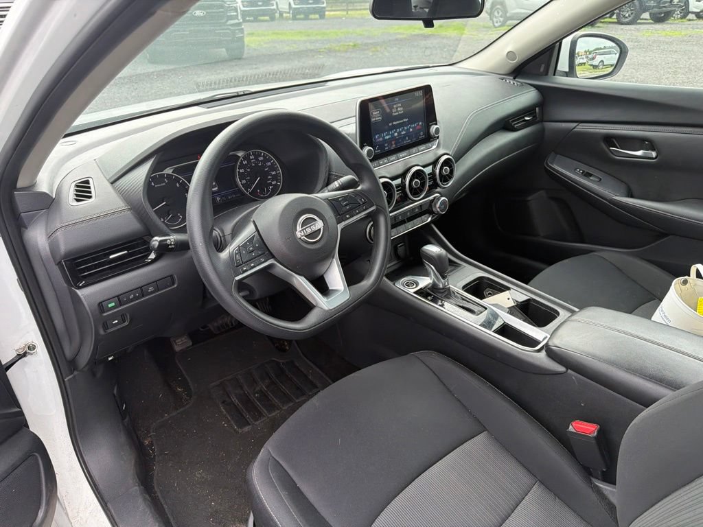 Used 2024 Nissan Sentra SV FWD image 13